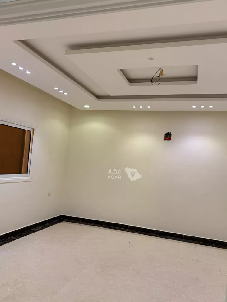 Floor for Rent in Riyadh Dhahrat Laban 7