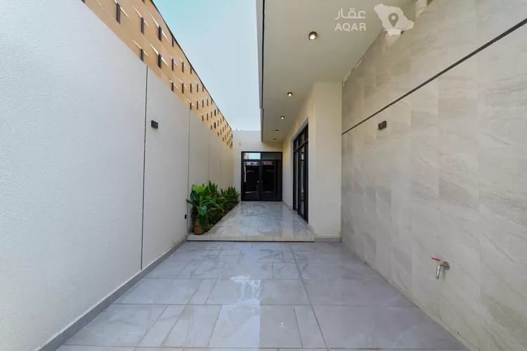 Floor for Sale in Riyadh Al Masif ุตูุฑุฉ 3
