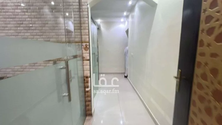 عمارة للبيع في شارع عمر الريس, حي الشرفية, مدينة الرياض, منطقة الرياض صورة 4