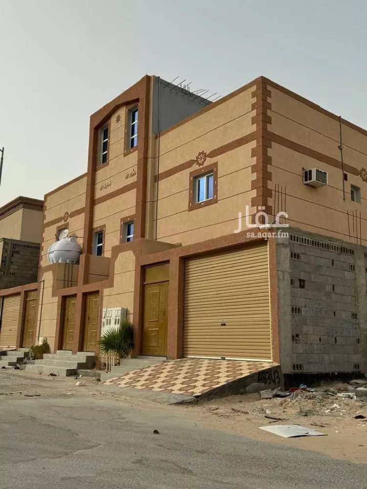 عمارة للبيع في شارع 5798317, حي ضاحية الامير سلطان الشمالية, مدينة العيون, المنطقة الشرقية