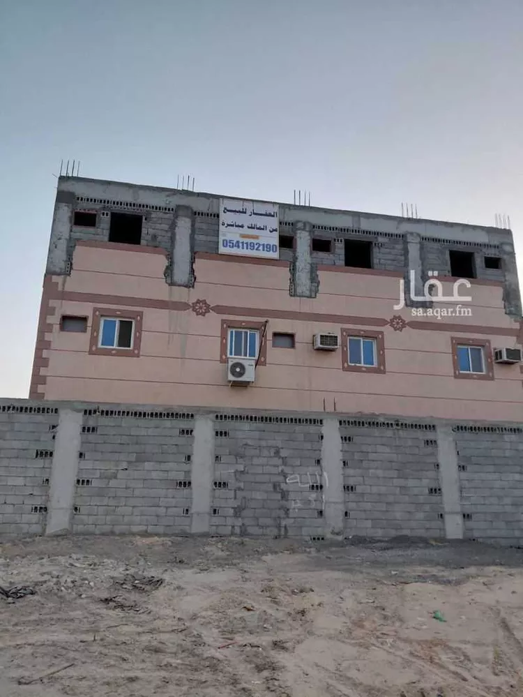 عمارة للبيع في شارع 5798317, حي ضاحية الامير سلطان الشمالية, مدينة العيون, المنطقة الشرقية صورة 2
