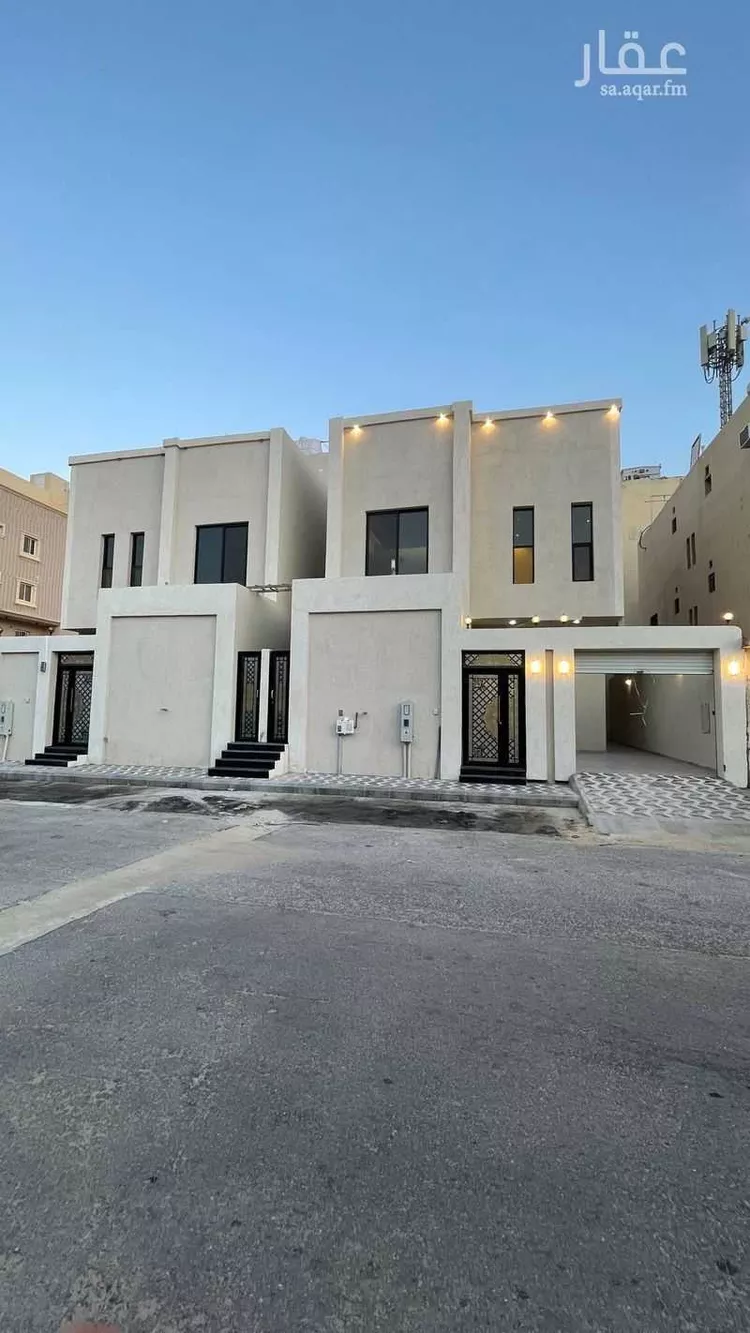فيلا للبيع في شارع يزيد بن السكن الانصاري, حي طيبة, مدينة الدمام, المنطقة الشرقية