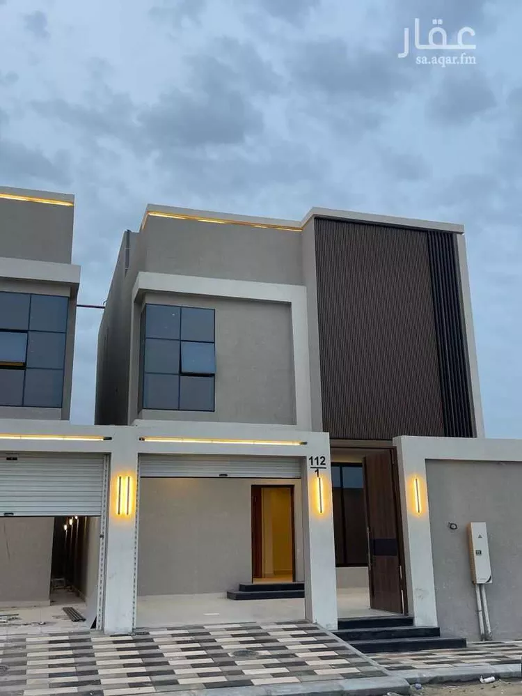 فيلا للبيع في شارع الرساله, حي الشعلة, مدينة الدمام, المنطقة الشرقية صورة 2