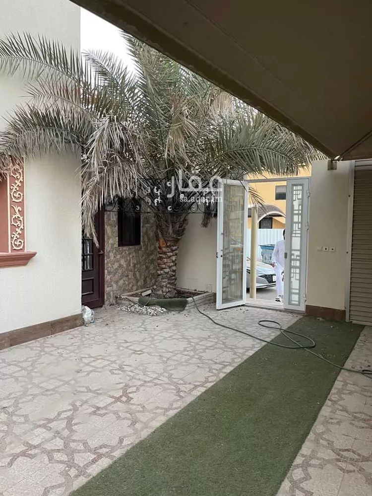 فيلا للبيع في شارع المريد, حي الشعلة, مدينة الدمام, المنطقة الشرقية 6