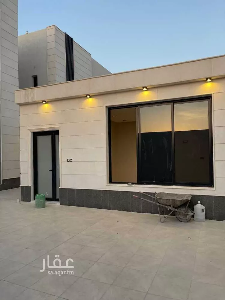 فيلا للبيع في شارع سلمي بنت عمرو, حي الأمانة, مدينة الدمام, المنطقة الشرقية صورة 3