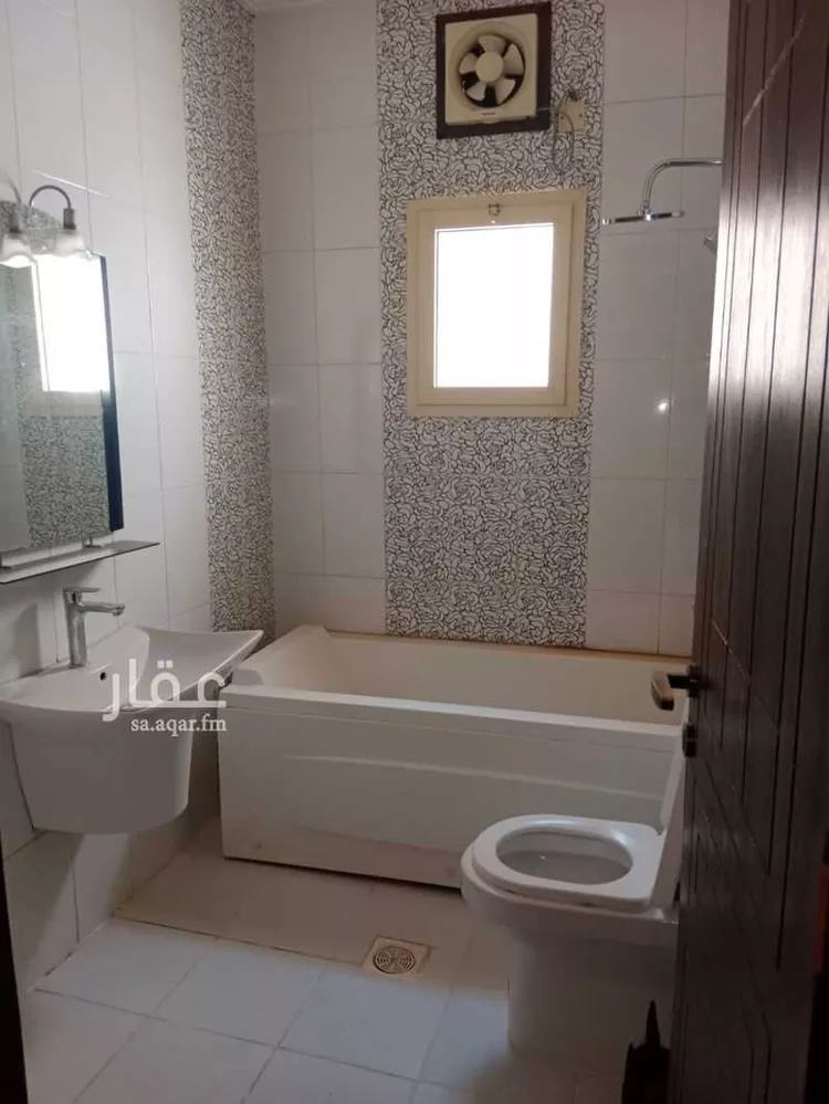 شقة للإيجار في شارع الاخفش الاكبر, حي الصفاء, مدينة جدة, منطقة مكة المكرمة 1 صورة