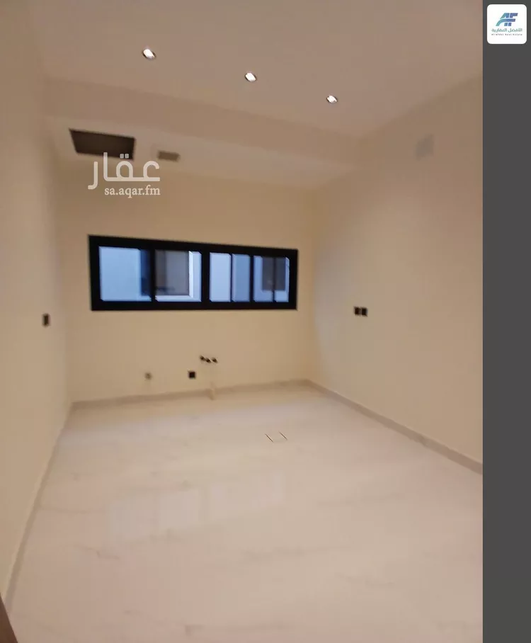 Floor for Sale in Riyadh Ar Rimal 6