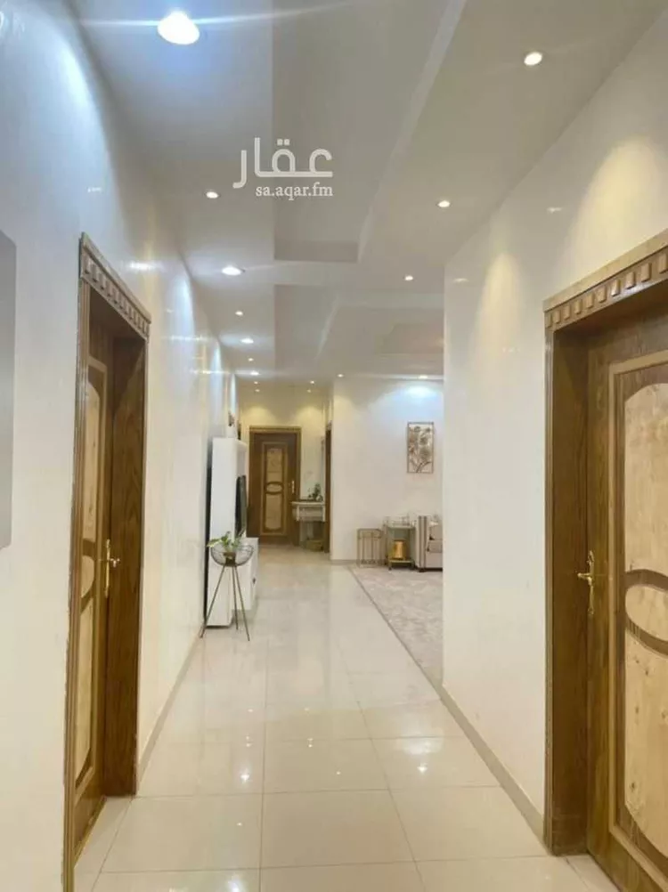 فيلا للبيع في شارع إسماعيل الميكالي, حي الرمال, مدينة الرياض, منطقة الرياض صورة 2