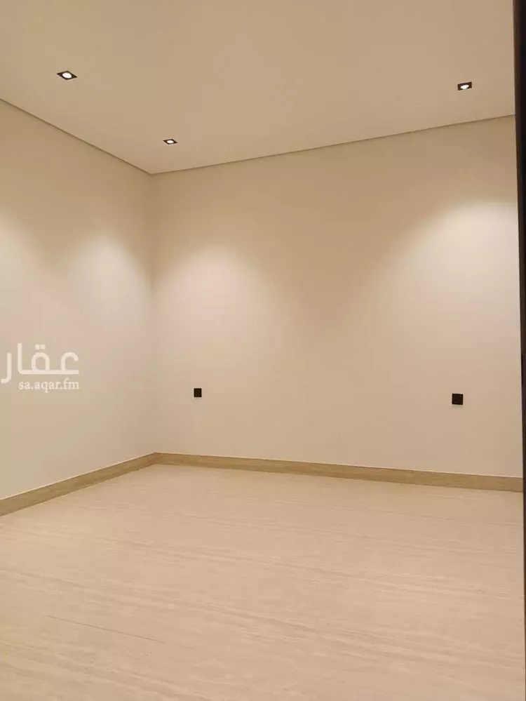 فيلا للبيع في شارع نصيب بن رباح, حي الفاروق, مدينة الرياض, منطقة الرياض 13