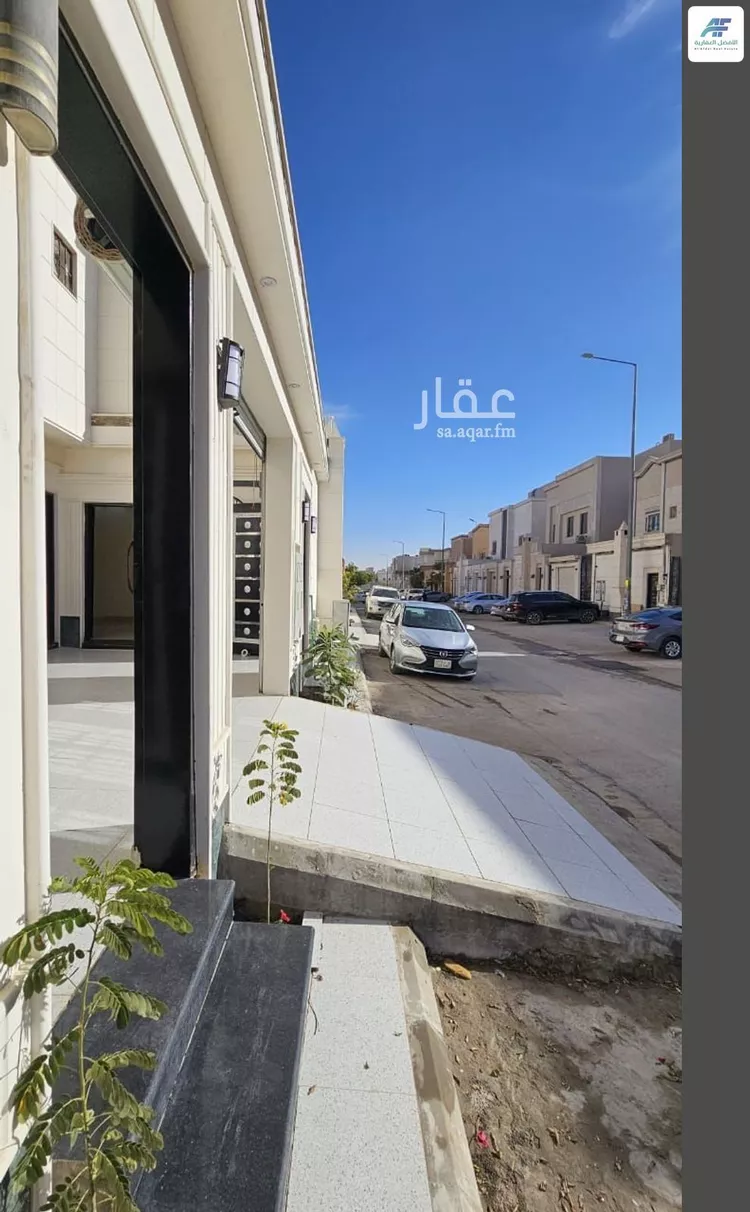 فيلا للبيع في شارع عبدالله فدا, حي الرمال, مدينة الرياض, منطقة الرياض صورة 2