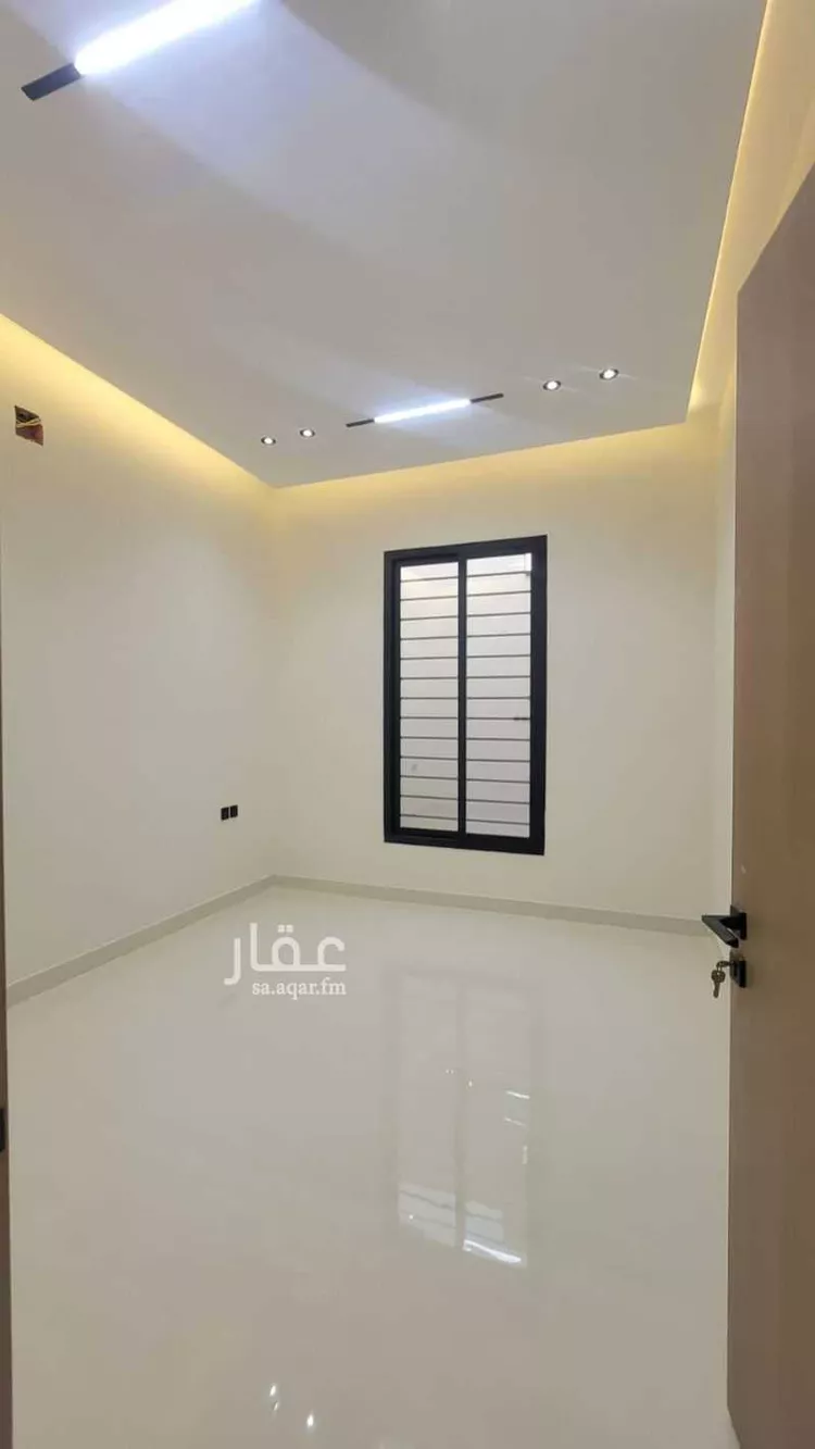 دور للبيع في شارع الجنادرية , حي الندوة, مدينة الرياض, منطقة الرياض صورة 4