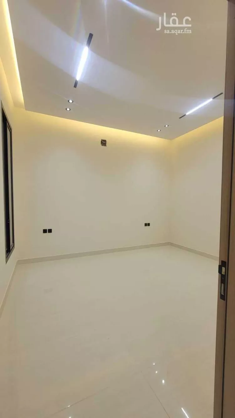 دور للبيع في شارع الجنادرية , حي الندوة, مدينة الرياض, منطقة الرياض صورة 2