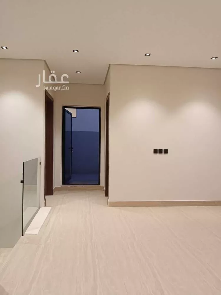 فيلا للبيع في شارع نصيب بن رباح, حي الفاروق, مدينة الرياض, منطقة الرياض 11