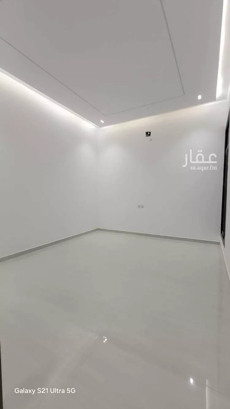فيلا للبيع في شارع محمد بن أحمد الفاسي, حي الندوة, مدينة الرياض, منطقة الرياض صورة 5