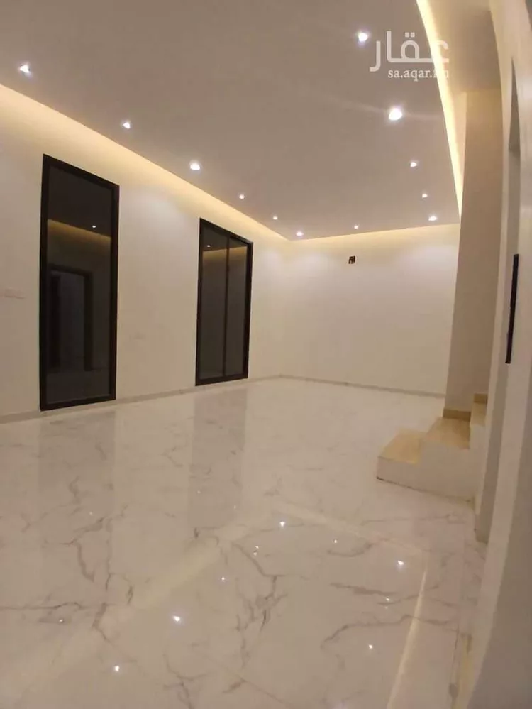 فيلا للبيع في شارع أبي العز الحبشي, حي المرجان, مدينة الرياض, منطقة الرياض صورة 2