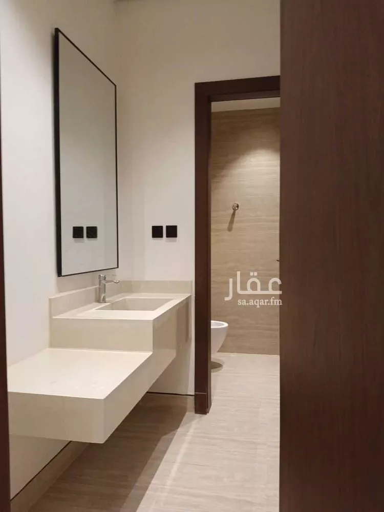 فيلا للبيع في شارع نصيب بن رباح, حي الفاروق, مدينة الرياض, منطقة الرياض 14
