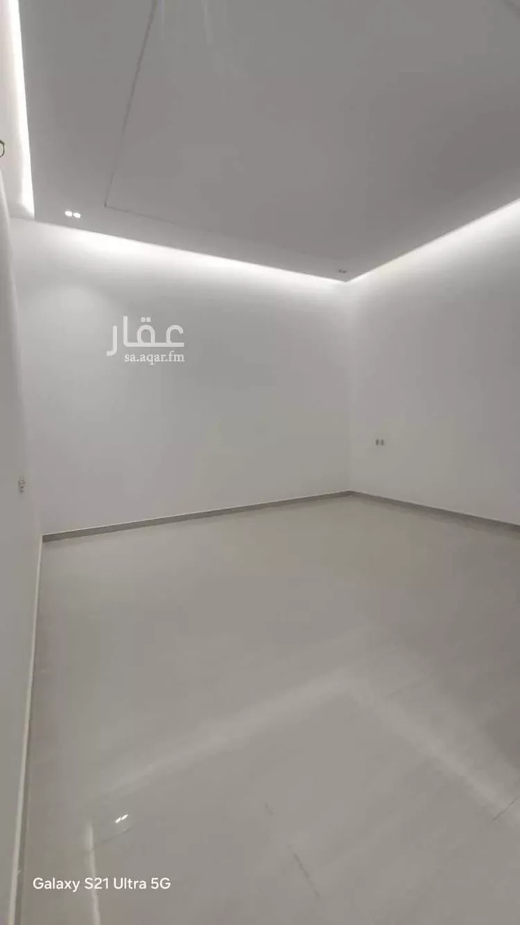 فيلا للبيع في شارع محمد بن أحمد الفاسي, حي الندوة, مدينة الرياض, منطقة الرياض صورة 3