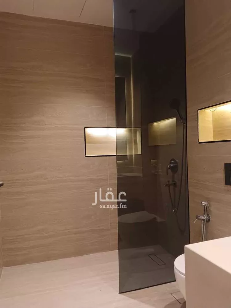 فيلا للبيع في شارع نصيب بن رباح, حي الفاروق, مدينة الرياض, منطقة الرياض 10