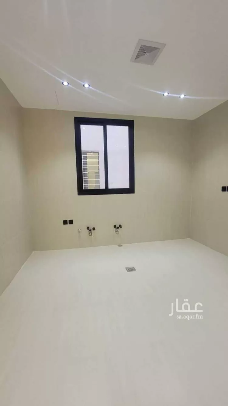 دور للبيع في شارع الميناء, حي الندوة, مدينة الرياض, منطقة الرياض 6