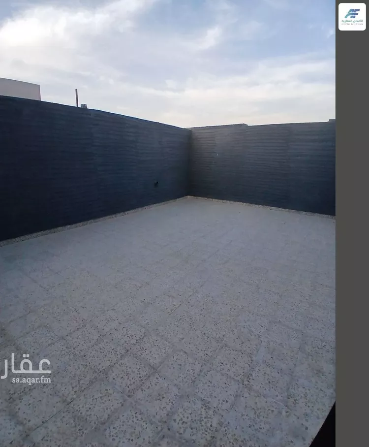 دور للبيع في شارع حمزة القبيطي, حي الرمال, مدينة الرياض, منطقة الرياض صورة 4