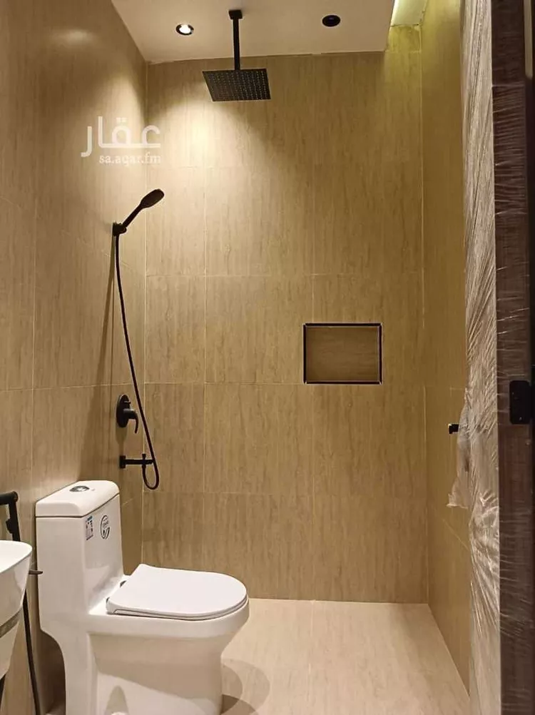 Floor for Sale in Riyadh Al Janadriyah صورة 5