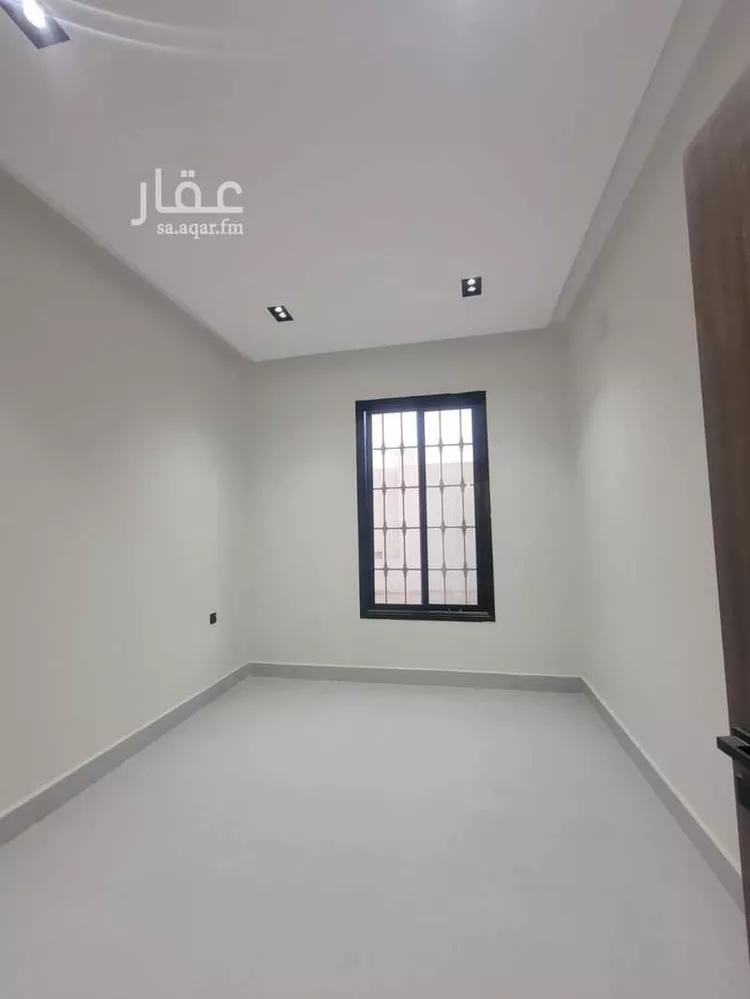 دور للبيع في شارع محمد بن أحمد الفاسي, حي الندوة, مدينة الرياض, منطقة الرياض صورة 2