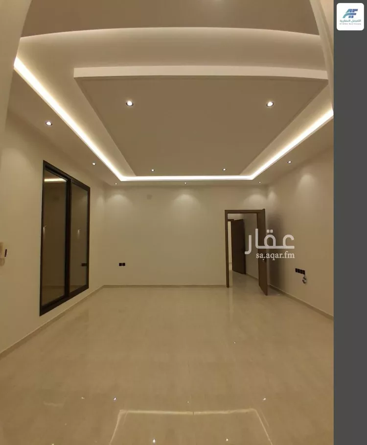 فيلا للبيع في شارع عبيدالله الفقيه, حي الرمال, مدينة الرياض, منطقة الرياض صورة 3