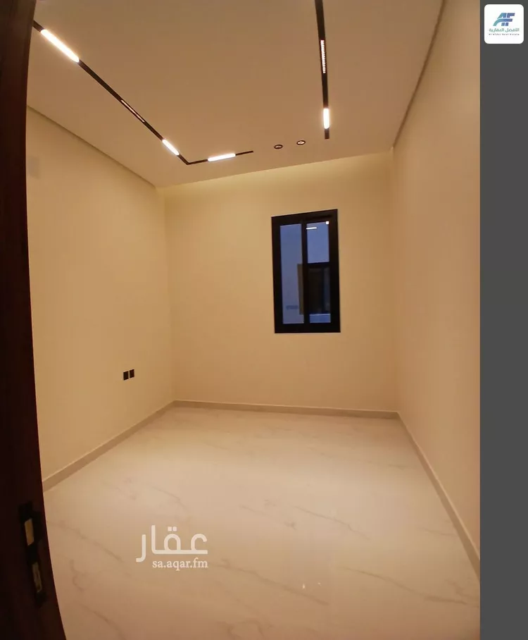 دور للبيع في شارع حمزة القبيطي, حي الرمال, مدينة الرياض, منطقة الرياض صورة 3