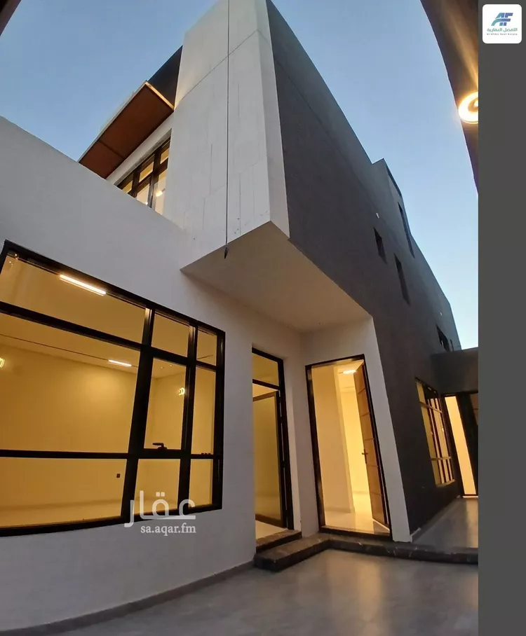 دور للبيع في شارع حمزة القبيطي, حي الرمال, مدينة الرياض, منطقة الرياض صورة 5