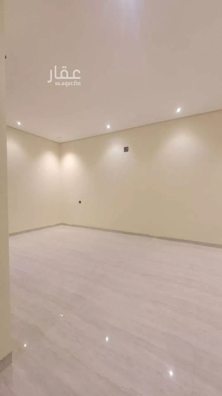 دور للبيع في شارع عبدالحي كمال, حي المعيزيلة, مدينة الرياض, منطقة الرياض صورة 4