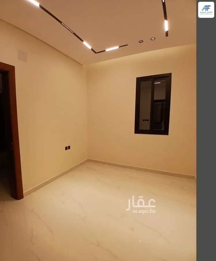 فيلا للبيع في شارع حمزة القبيطي, حي الرمال, مدينة الرياض, منطقة الرياض 11