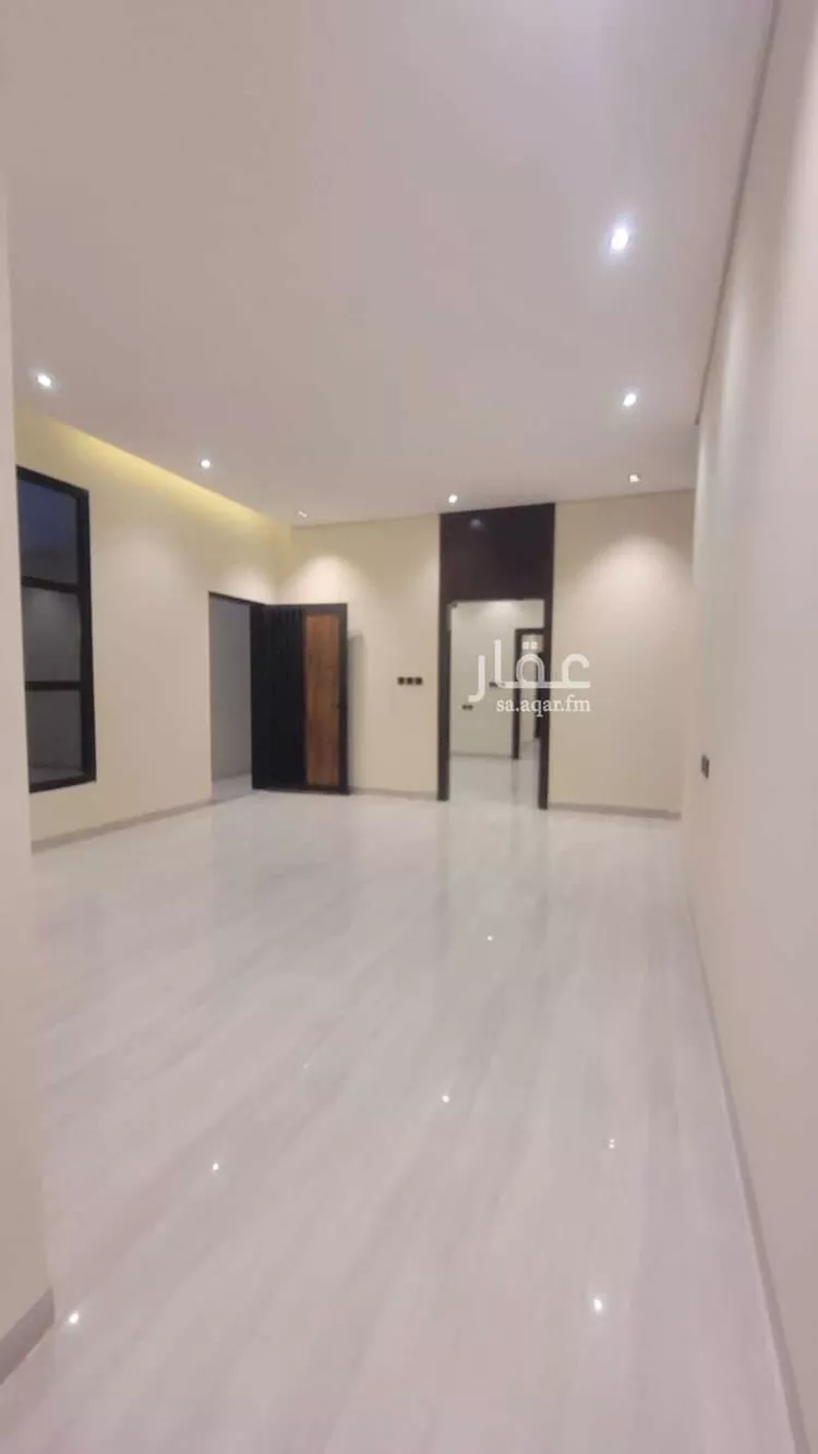 دور للبيع في شارع عبدالحي كمال, حي المعيزيلة, مدينة الرياض, منطقة الرياض صورة 3