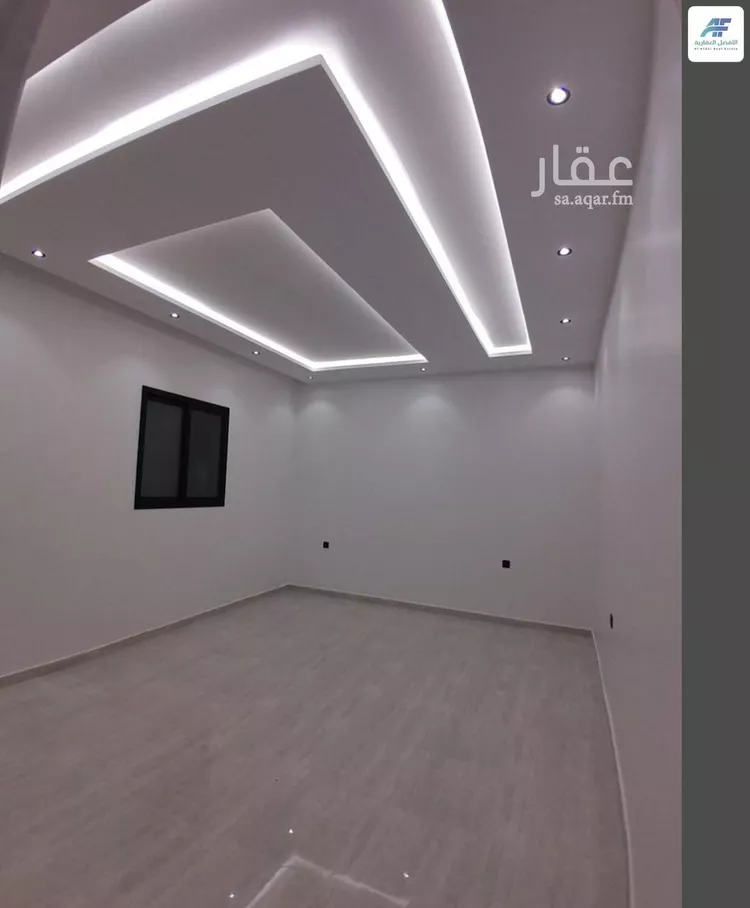 فيلا للبيع في شارع عبيدالله الفقيه, حي الرمال, مدينة الرياض, منطقة الرياض صورة 2