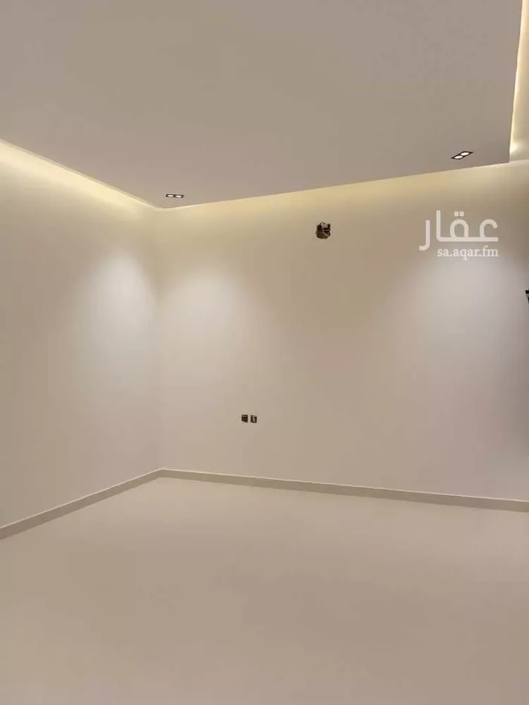 دور للبيع في شارع عبدالحي كمال, حي الجنادرية, مدينة الرياض, منطقة الرياض 6