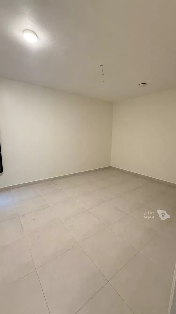 Floor for Rent in Riyadh Ar Rawabi 8