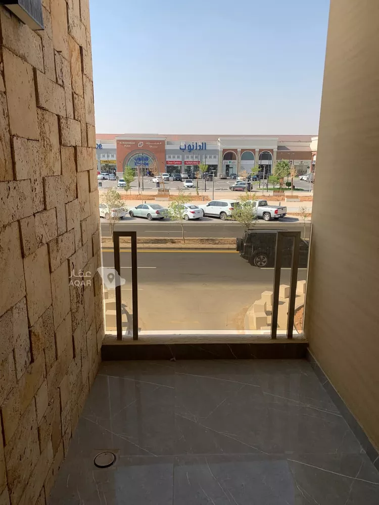 شقة للإيجار في شارع الامير مقرن بن عبدالعزيز, حي مغرزات, مدينة الرياض, منطقة الرياض صورة 5