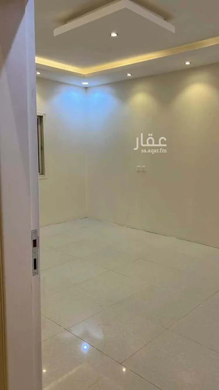 فيلا للبيع في شارع ابن نصرالله, حي التعاون, مدينة الرياض, منطقة الرياض 6