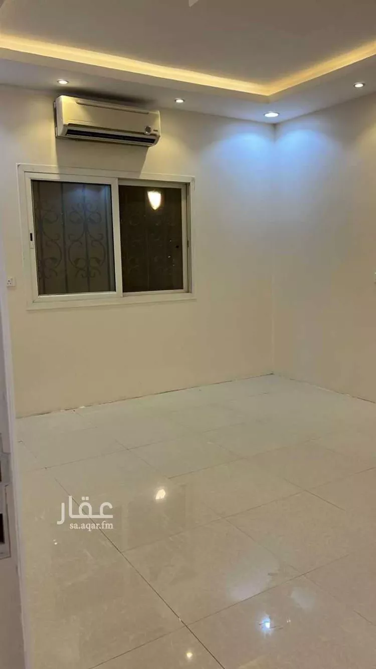 فيلا للبيع في شارع ابن نصرالله, حي التعاون, مدينة الرياض, منطقة الرياض 11
