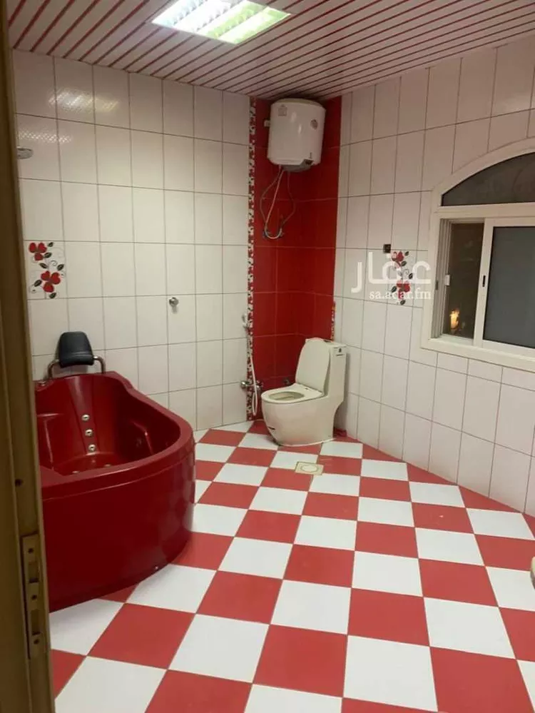 فيلا للبيع في شارع الكرا, حي إشبيلية, مدينة الرياض, منطقة الرياض صورة 5