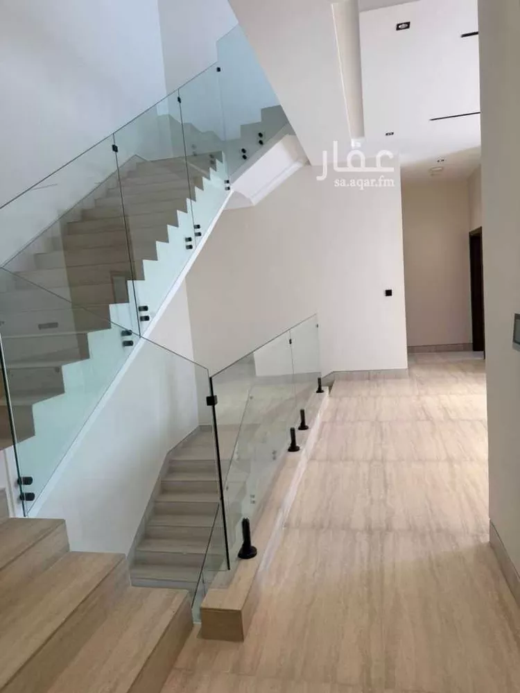 فيلا للبيع في شارع عبد الواحد بن جديد, حي الياقوت, مدينة جدة, منطقة مكة المكرمة صورة 3
