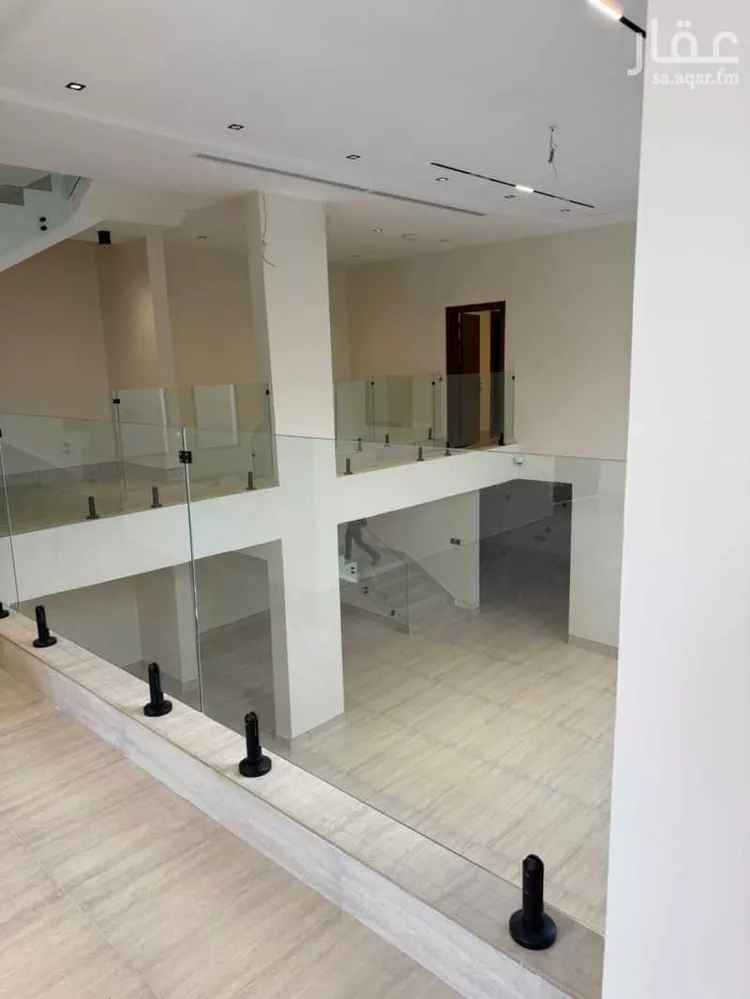 فيلا للبيع في شارع عبد الواحد بن جديد, حي الياقوت, مدينة جدة, منطقة مكة المكرمة صورة 5