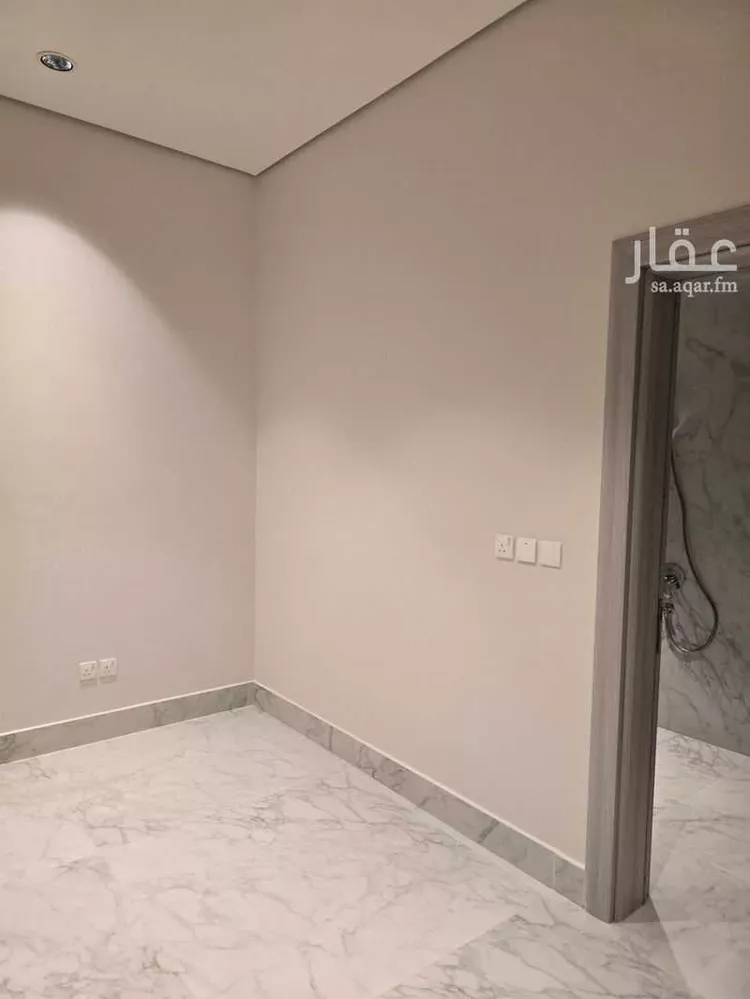 فيلا للبيع في شارع الشرائح, حي عرقة, مدينة الرياض, منطقة الرياض 28