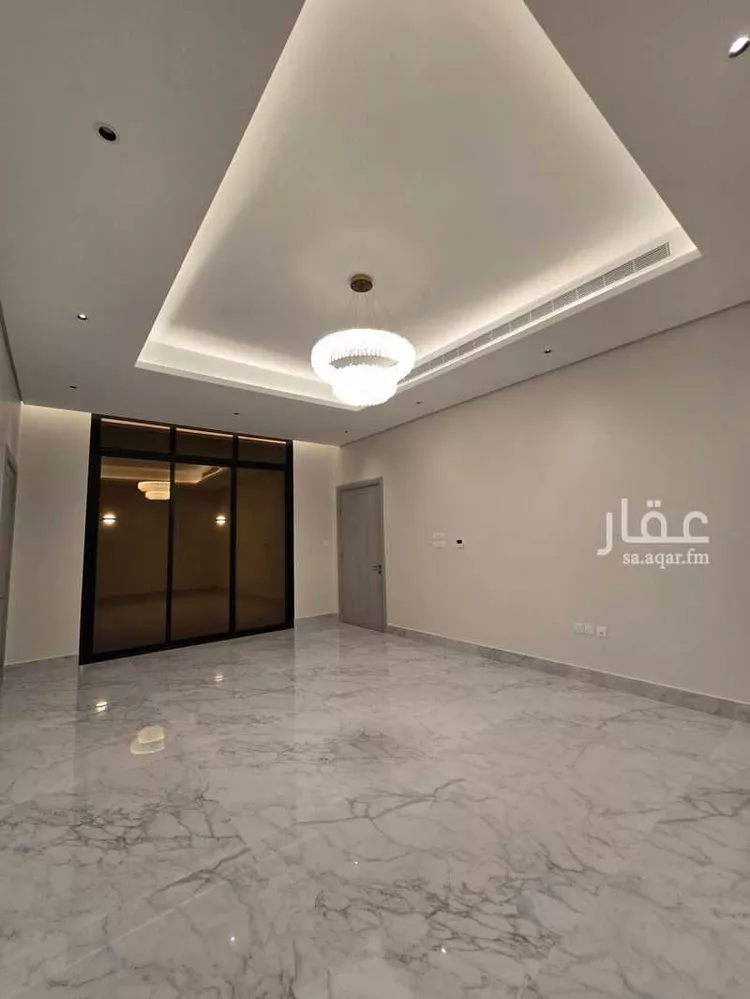 فيلا للبيع في شارع الشرائح, حي عرقة, مدينة الرياض, منطقة الرياض 8