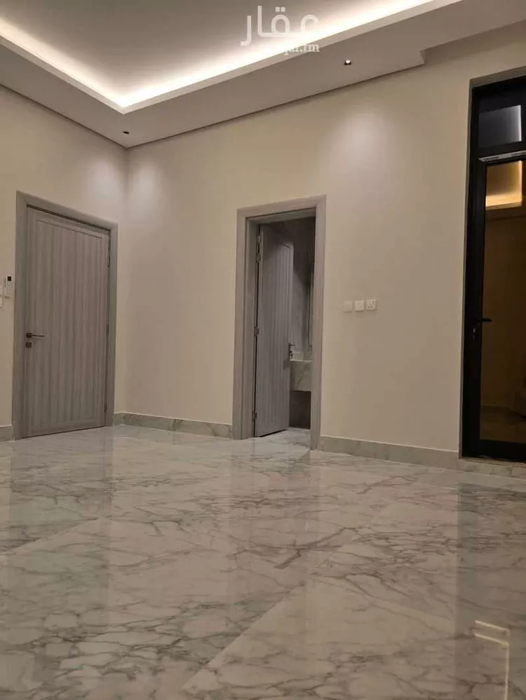 فيلا للبيع في شارع الشرائح, حي عرقة, مدينة الرياض, منطقة الرياض 15