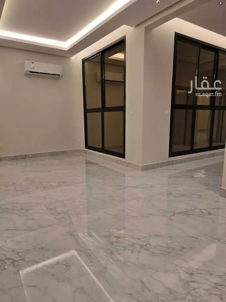 فيلا للبيع في شارع الشرائح, حي عرقة, مدينة الرياض, منطقة الرياض 13
