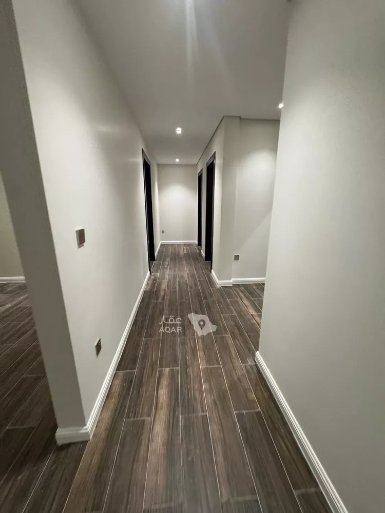 Floor for Rent in Riyadh An Narjis 4