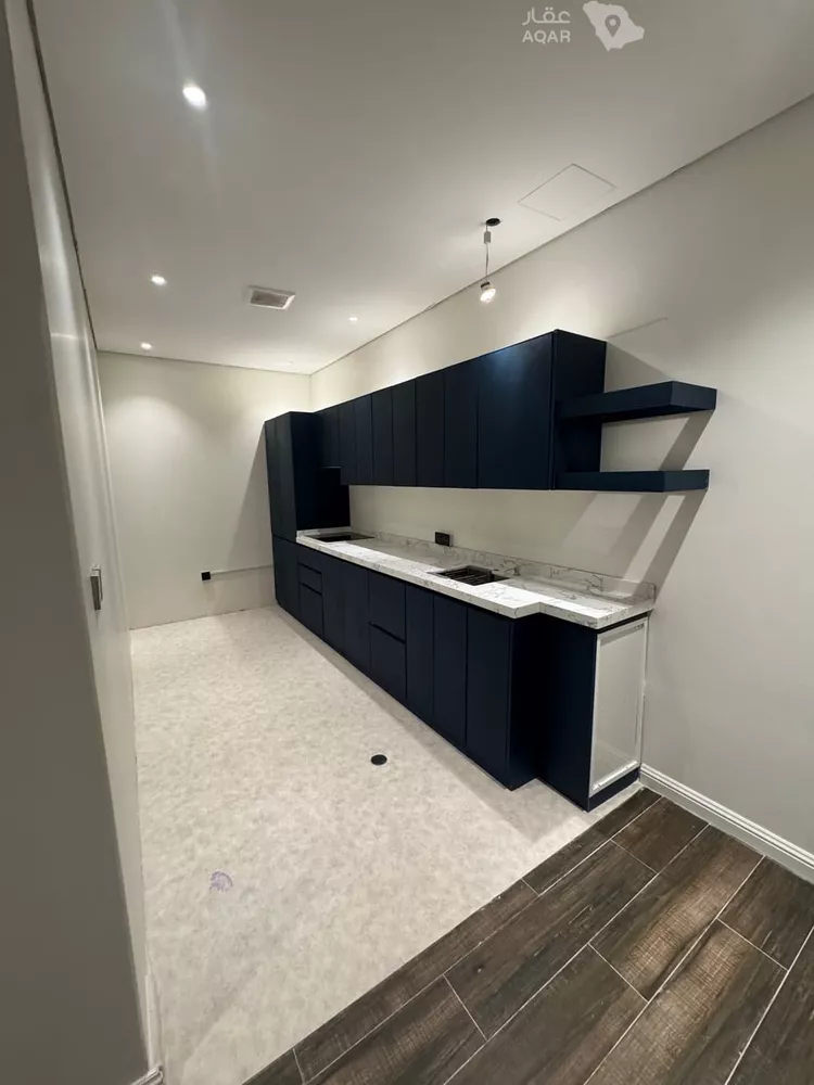 Floor for Rent in Riyadh An Narjis 5