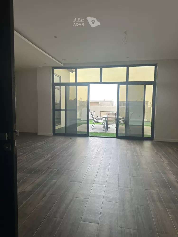 Floor for Rent in Riyadh An Narjis 8