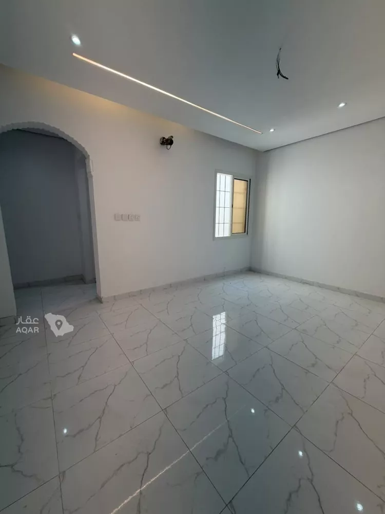 شقة للبيع في شارع 1051 ضاحية الملك فهد, حي ضاحية الملك فهد, مدينة الدمام, المنطقة الشرقية 14