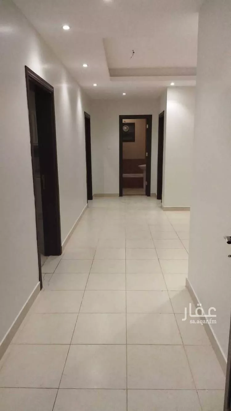 شقة للإيجار في شارع ابي فراس الحمدانى, حي الرائد, مدينة الرياض, منطقة الرياض